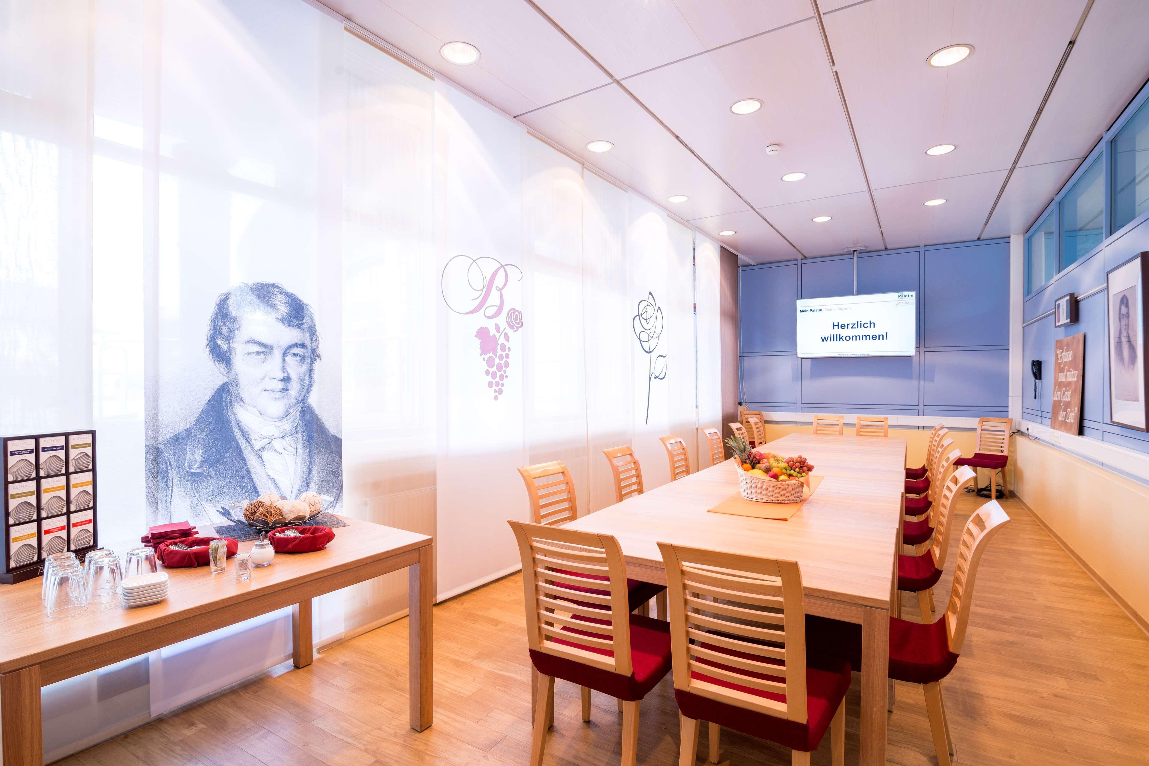 Best Western Plus Palatin Kongresshotel Wiesloch Bagian luar foto