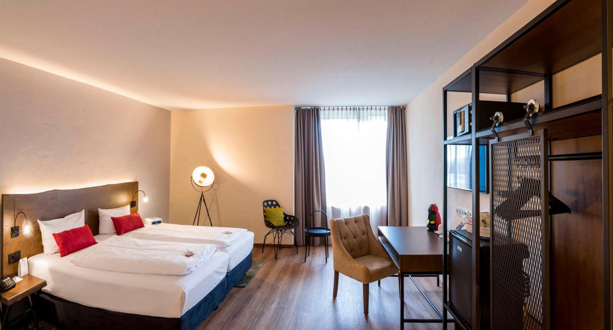 Best Western Plus Palatin Kongresshotel Wiesloch Bagian luar foto